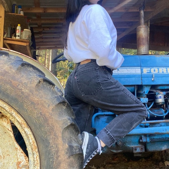 Sold - Picture 6 of 6